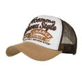 Casquette trucker brodée vintage en mesh blanc et marron avec couture calligraphie - café