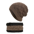 Set invernale marrone scuro con berretto e scaldacollo in maglia a rombi e pile - Cachi
