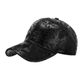Berretto da baseball nero con motivi floreali jacquard dorati e stile pittura - Nero a Inchiostro