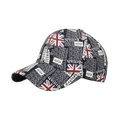 Britse vlag baseballpet met vintage krantenprint in marineblauw en rood design - Zwart