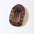 Flat oval tortoiseshell hair claw clip with leopard pattern and secure grip teeth - Oval Clip (Bulk) / Matte Yellow Leopard