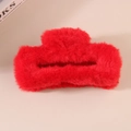 Pince à cheveux en fausse fourrure rouge vif pour les coiffures d'automne et d'hiver - Rouge