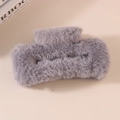 Pince à cheveux rectangulaire en peluche gris foncé avec fausse fourrure douce - Bleu Gris Foncé