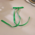 Barrette à cheveux nœud vert herbe de 4cm avec de longs rubans et une pince en métal - Vert Herbe
