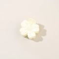 Pinza para el pelo con flor amarillo pastel y acabado brillante con diseño floral dulce - Empaque a granel / crema