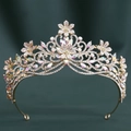 Détails de la couronne de mariée dorée avec strass AB colorés et motifs floraux - Or KC Diamant Blanc + Diamant AB