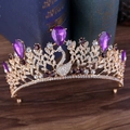 Goldenes Barock-Schwanen-Diadem mit lila Tropfenkristallen für Hochzeiten und Feste - Schwanenform / Gold Magenta