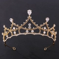 Macro del diadema da sposa dorato con zirconi a goccia e dettagli simmetrici rifiniti - Stile Zirconia Bianco Oro KC (H1261) / Oro