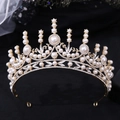 Elegante corona da sposa con perle bianche e strass scintillanti su base dorata - Oro Perla Strass