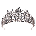 Dettaglio corona barocca vintage con foglie, cristalli neri e lega di bronzo anticato - Oro Antico Strass Nero