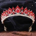 Barock Brautkrone mit roten Kristallen, goldenem Metallsockel und Strasssteinen - Gold Roter Strass (H1346)