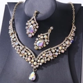 Exquisites goldenes Brautschmuck-Set mit bunten birnenförmigen Kristallen und AB-Straßsteinen - Goldton Alle AB Strasssteine