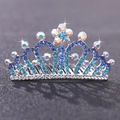 Dettaglio del pettine per capelli con strass blu per feste di compleanno di bambine e bimbe - Argento & Strass Blu AB