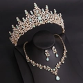 Detail of bridal jewelry set with green gemstones, crown necklace and earrings - KC Gold White And Green Jelly Drill (Earring Post)
