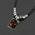 Collier constellation Lion lumineux avec pendentif étoilé et cordon en cuir noir - Ciel Étoilé Lion