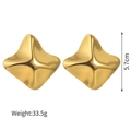 Detail shot of irregular 18K gold star earrings with 5.7cm height and polished finish - Irregular Four-Pointed Star Style (S-E959)