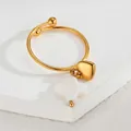 Minimalist 18K gold-plated open ring with white clover and heart-shaped tassels - Clover Style (S-R787-syc)