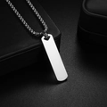 Ciondolo a barra rettangolare minimalista in argento con finitura in acciaio inossidabile - Finitura spazzolata / Colore acciaio