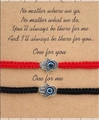 Bracelets d'amitié tissés Main de Fatma avec œil maléfique en rouge et noir sur carte - Main de Hamsa (BS-0007)