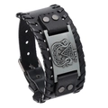 Détail d'un bracelet en cuir noir avec plaque métallique argentée et motif de nœud celtique - Bateau Pirate (Nœud Celtique)