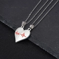 Colliers de couple magnétiques avec pendentifs cœur et électrocardiogramme sur pierre - Battement de Cœur Blanc (NST-0267)