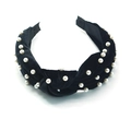 Elegante cerchietto in velluto nero con nodo e delicate decorazioni di perle bianche - Nero