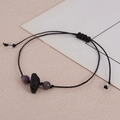 Bracciale in corda nera fatto a mano con pietra nera naturale grezza e perle di ametista - Ametista Vulcanica (BNS-0207-Ametista Vulcanica)