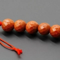 Polierte braune Goldfluss-Facettierte Rundperlen auf einer roten Schnur für DIY-Schmuck - Facettierter Goldsand / 10mm