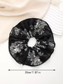 Vista dettagliata dello scrunchie oversize da 20cm con stampa floreale a inchiostro - Tipo standard / Stile Nero Stampato