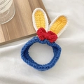 Elastico per capelli in maglia blu fatto a mano con orecchie di coniglio e fiocco - Blu