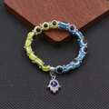 Bracciale malocchio con pendente mano di Fatima e perline in vetro colorato - Stile Mano Blu Chiaro + Giallo (BNS-0222-8mm)
