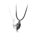 Magnetische Sonne und Mond Herz Halsketten Set für Paare mit Silber und Schwarz Ketten - Silber Und Schwarz