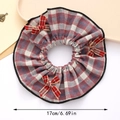Dettaglio di elastico scozzese rosso e blu con volant e fiocchi, 17cm di diametro - Rosso / Grande (17CM)