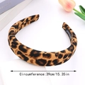 Klassisches Haarband mit Leopardenmuster, dicker Schwammfüllung und Handmade-Etikett - Leopard Braun
