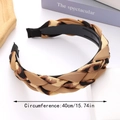 Fashionable leopard print braided wide headband with non-slip inner teeth for women - Perimeter 40cm / Khaki