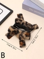 Detailed view of the 11cm leopard print plush hair claw clip with size measurements - Leopard Print Style (B)
