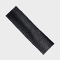 Gros plan détaillé montrant la texture tricotée noire élastique du bandeau de sport - Dark Gray Floral