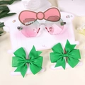 Occhiali da sole sfumati per bambini con fermagli per capelli a fiocco verde su carta - Occhiali esagonali e fiore esagonale verde