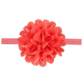 Bandeau élastique pour bébé avec une grande fleur rouge évidée sur un fond blanc neutre - Rouge pastèque