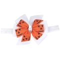 Détail d'un bandeau Halloween pour bébé avec motif citrouille orange et nœud double épaisseur - Bandeau / Blanc