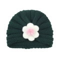 Bonnet en tricot vert foncé pour bébé avec une grande décoration florale 3D rose et blanc - Vert Foncé (Grande Fleur)