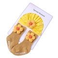 Ensemble bonnet jaune à volants et chaussettes à fleurs pour bébés filles - Ensemble Jaune