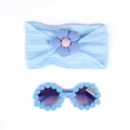Bandeau bébé avec fleur bleue et lunettes de soleil ornées de petites marguerites - Style Fleur à Cinq Pétales / Bleu ciel