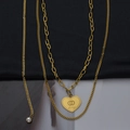Collar de capas en acero inoxidable dorado con colgantes de corazón y perla - Estilo Dorado de Tres Capas (S-N1255-02)