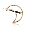 Minimalistischer goldener hohler Mond-Haarclip aus Metall mit rutschfester Klemme auf Weiß - Schwarzes Rohr Anti-Rutsch-Stil / Gold