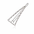 Elegante fermaglio per capelli a triangolo con perle e base in metallo su fondo bianco - Argento