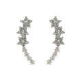 Elegante silberne Sternohrringe mit funkelndem Zirkonia auf weißem Hintergrund - Silber