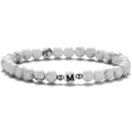 Bracelet en perles de turquoise blanche de 6mm avec entretoises et lettre M initiale - Style Lettre M