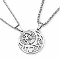 Magnetische Astronauten-Paarhalskette mit diamantbesetztem Mondanhänger und arabischer Schrift - Sonne und Mond Halskettenpaar (NST-0310)