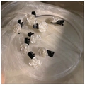 Lot de 8 barrettes à cheveux roses en résine crème avec base en métal noir élégante - Style Camélia Blanc Classique